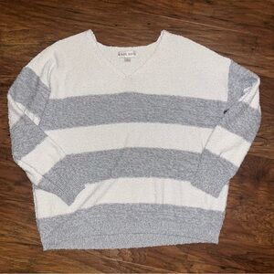 Knox Rose Gray and White V-Neck Sweater with Bold Stripes Large